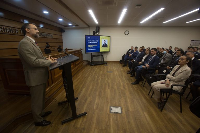 Con charla magistral, Primer Tribunal Ambiental presentó su cuenta pública 2024