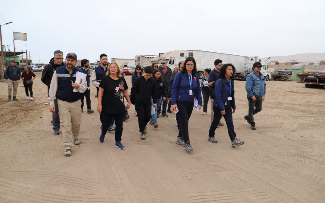 Visita inspectiva permitió conocer en terreno detalles de la demanda por daño ambiental de la Fundación Mamitas del Plomo en Arica