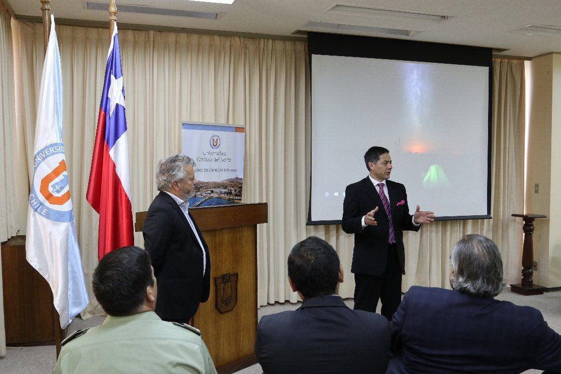Ministros del 1TA se reúnen con científicos de la UCN sede Coquimbo
