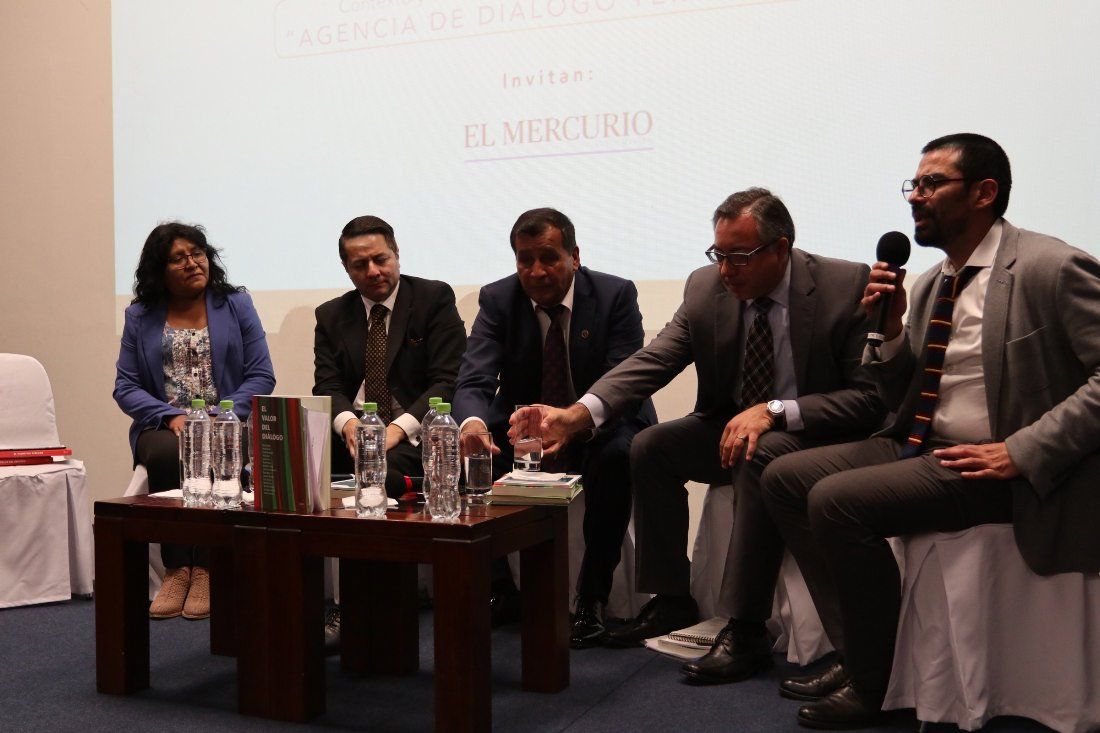 Ministros participan en foro de Agencia de Diálogo Territorial 