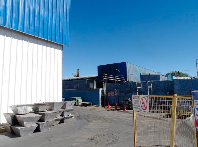 Reclamación de Procesadora de Residuos Industriales Limitada contra la Superintendencia del Medio Ambiente fue admitida a trámite