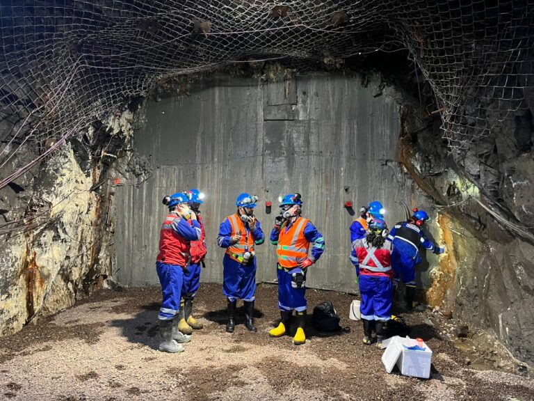 Durante más de 10 horas Primer Tribunal Ambiental inspecciona socavón de Tierra Amarilla y mina Alcaparrosa