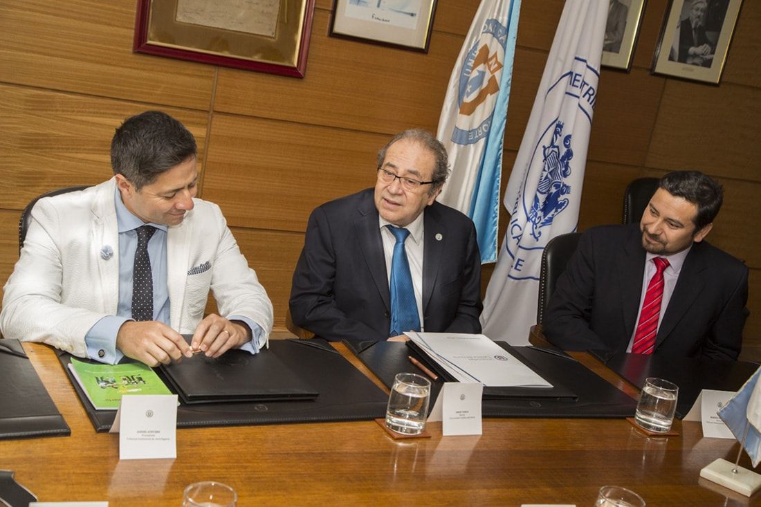 UCN y Tribunal Ambiental de Antofagasta firmaron convenio de colaboración