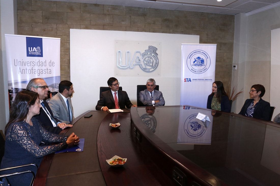 Universidad de Antofagasta y 1TA sellan acuerdo de cooperación 