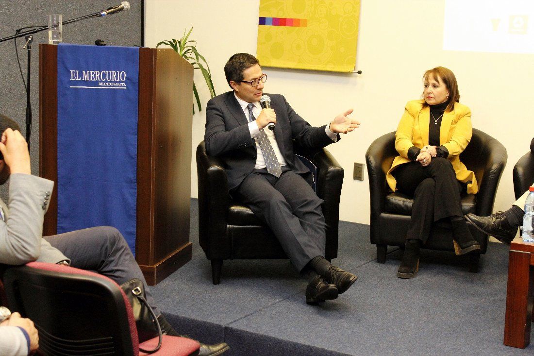 Ministro Presidente del 1TA participó como orador en seminario sobre la energía en Chile